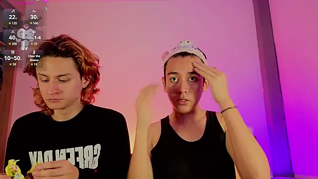 Snapshot of Darcy_and_Stolas chatting on 10.06.25 Darcy and Stolas online show from 10.06.25