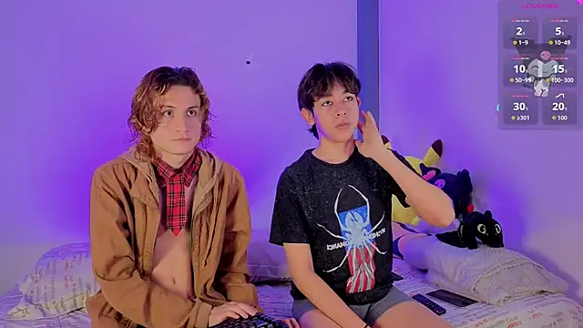 Snapshot of Darcy_and_Stolas chatting on 10.20.25 Darcy and Stolas online show from 10.20.25