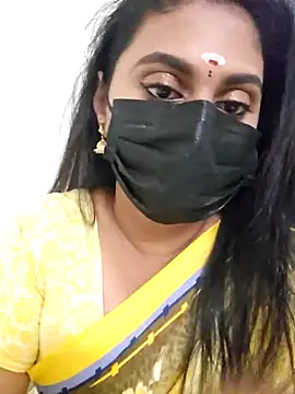 Snapshot of Dheronika_sweetie chatting on 10.07.25 Dheronika sweetie online show from 10.07.25