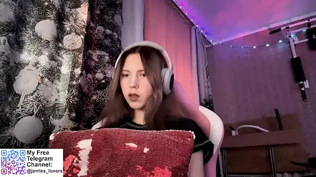 Jerrieberry online show from 10.04.25