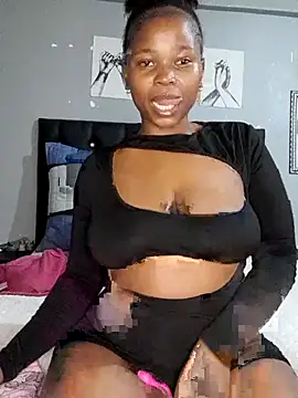 Snapshot of Jessy_B69 chatting on 10.20.25 Jessy B69 online show from 10.20.25