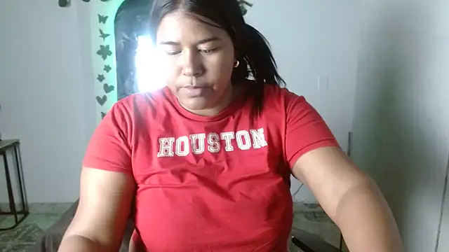 Snapshot of Ebony_luna chatting on 04.29.26 Ebony luna online show from 04.29.26