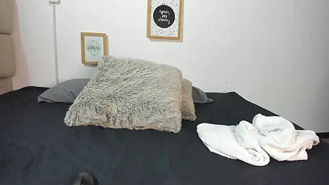 Latin Pleasures online show from 12.16.25