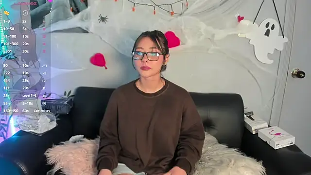 Hekate 20 online show from 10.12.25