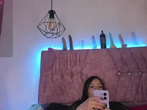 Cony l online show from 11.06.25