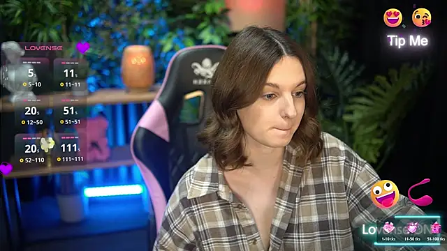 xoxo molly online show from 11.27.25