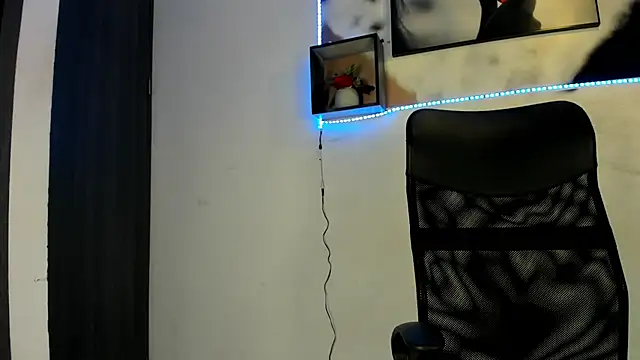 The boy dreams1 online show from 10.02.25