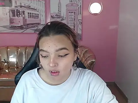 mia foster t online show from 11.01.25