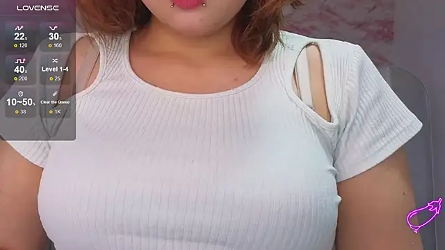 Snapshot of mia_foster_t chatting on 02.07.26 mia foster t online show from 02.07.26