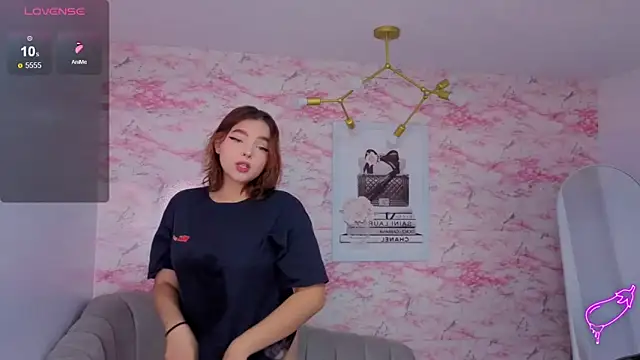 Snapshot of mia_foster_t chatting on 02.11.26 mia foster t online show from 02.11.26