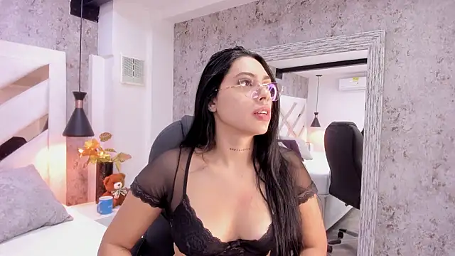 Vanessa Rain  online show from 02.01.26