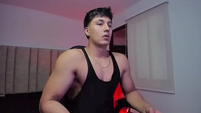 Snapshot of CHRIS_MORGAN1 chatting on 10.24.25 CHRIS MORGAN1 online show from 10.24.25