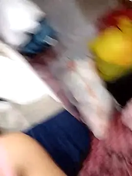 Snapshot of Evianna_hot chatting on 11.22.25 Evianna hot online show from 11.22.25