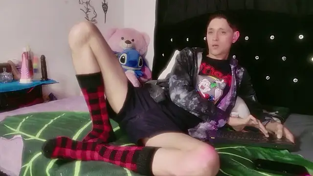 Tyler cat online show from 02.01.26