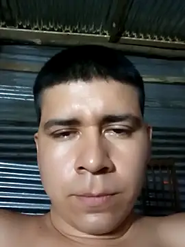 Snapshot of Travieso_loco9 chatting on 06.02.26 Travieso loco9 online show from 06.02.26