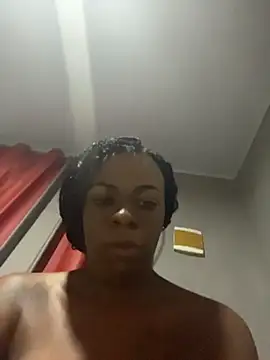 Priihmedeiros online show from 04.10.26