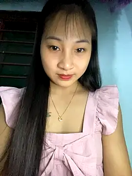banlinh004 online show from 10.13.25