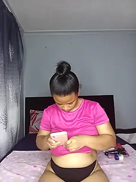 Sultrytits6 online show from 11.13.25