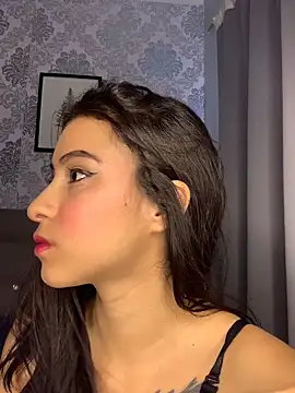 Alana Martinez  online show from 04.16.26