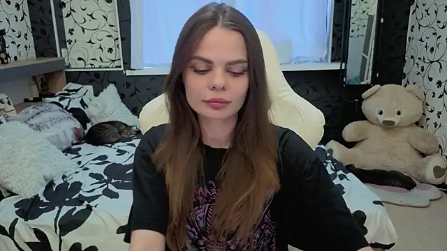 Snapshot of xAlisontiny chatting on 05.25.26 xAlisontiny online show from 05.25.26