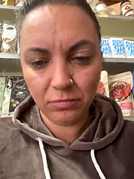 Daiana Andra online show from 10.05.25