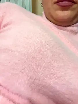 Daiana Andra online show from 10.20.25