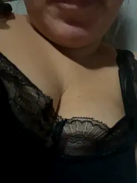 Daiana Andra online show from 11.30.25