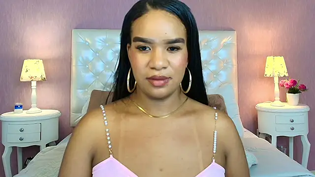 Snapshot of ScarletMusk chatting on 10.06.25 ScarletMusk online show from 10.06.25