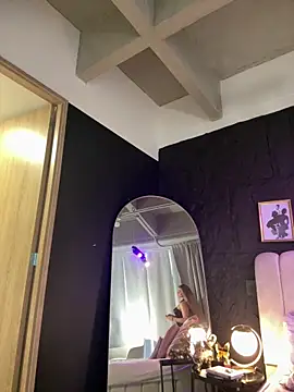 Lisa Belluci online show from 10.10.25