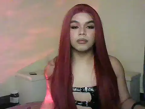 TarahFox online show from 10.03.25