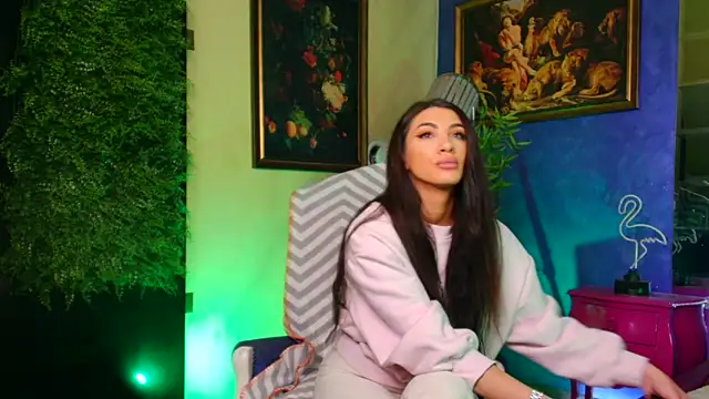 Snapshot of nicolepalmer chatting on 10.08.25 nicolepalmer online show from 10.08.25