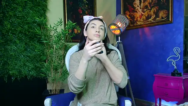 Snapshot of nicolepalmer chatting on 11.22.25 nicolepalmer online show from 11.22.25