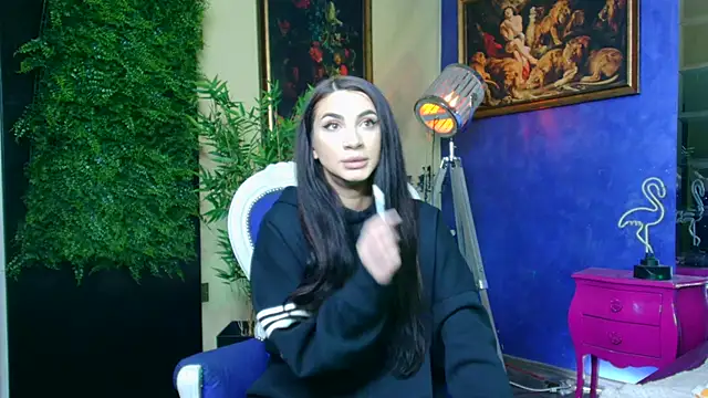 Snapshot of nicolepalmer chatting on 12.02.25 nicolepalmer online show from 12.02.25