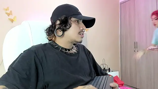 Snapshot of Kaoz_23_ chatting on 10.20.25 Kaoz 23  online show from 10.20.25