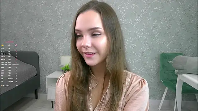 SweetSaraPie online show from 10.13.25