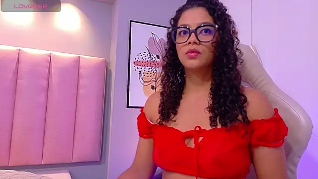 CamilaLevy online show from 11.28.25