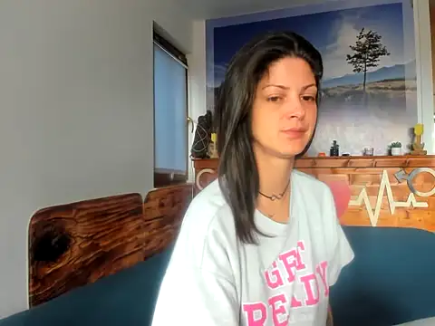 anissawhitenss online show from 10.27.25