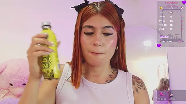 SoofiKiss online show from 03.03.26