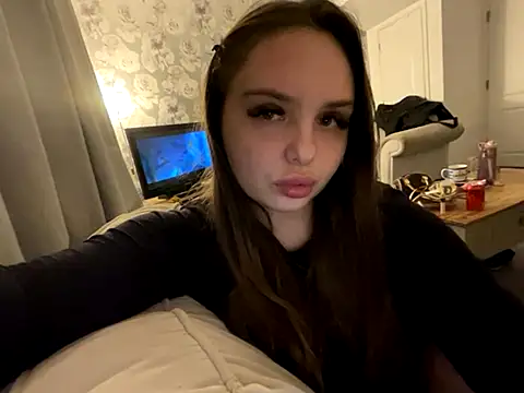 EllaStarrxxx online show from 11.23.25