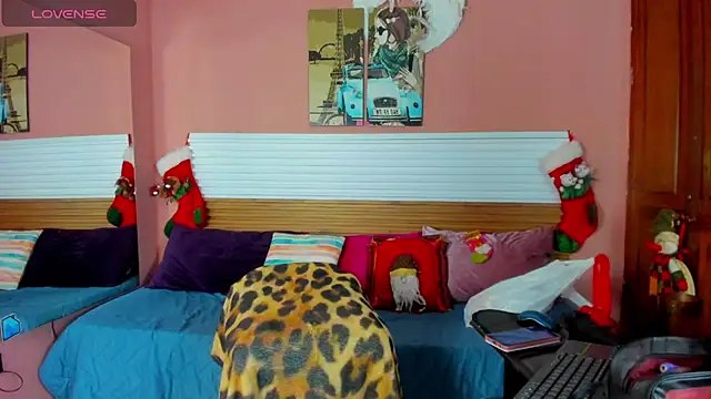 Tiffannydoll99 online show from 12.22.25