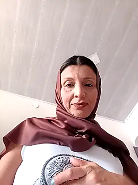 Aafsha  online show from 10.27.25