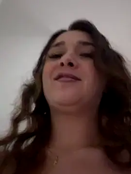 MayaVonDe online show from 11.15.25