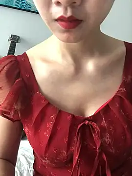 Snapshot of Mile-m chatting on 06.22.26 Mile-m online show from 06.22.26