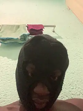 Snapshot of Dark_vains chatting on 11.08.25 Dark vains online show from 11.08.25