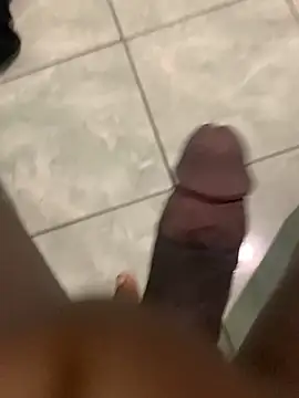 Snapshot of Dark_vains chatting on 11.19.25 Dark vains online show from 11.19.25