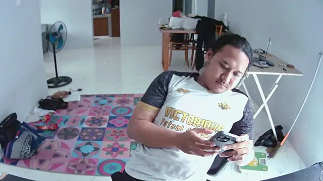 latexidn online show from 11.15.25