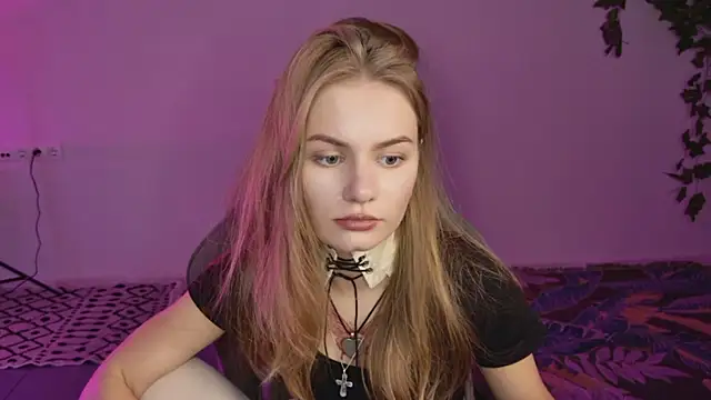 Snapshot of swag_evalution chatting on 10.09.25 swag evalution online show from 10.09.25