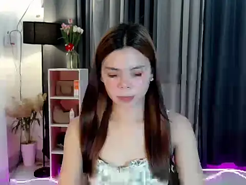 Snapshot of buttycamillex chatting on 05.18.26 buttycamillex online show from 05.18.26