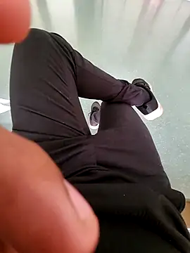 maxOliver12345 online show from 10.21.25