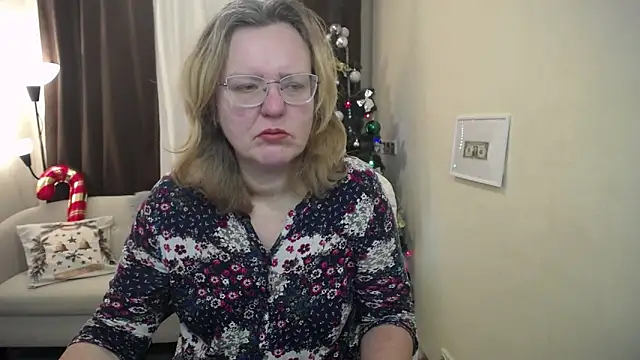 VestaWoody online show from 12.05.25